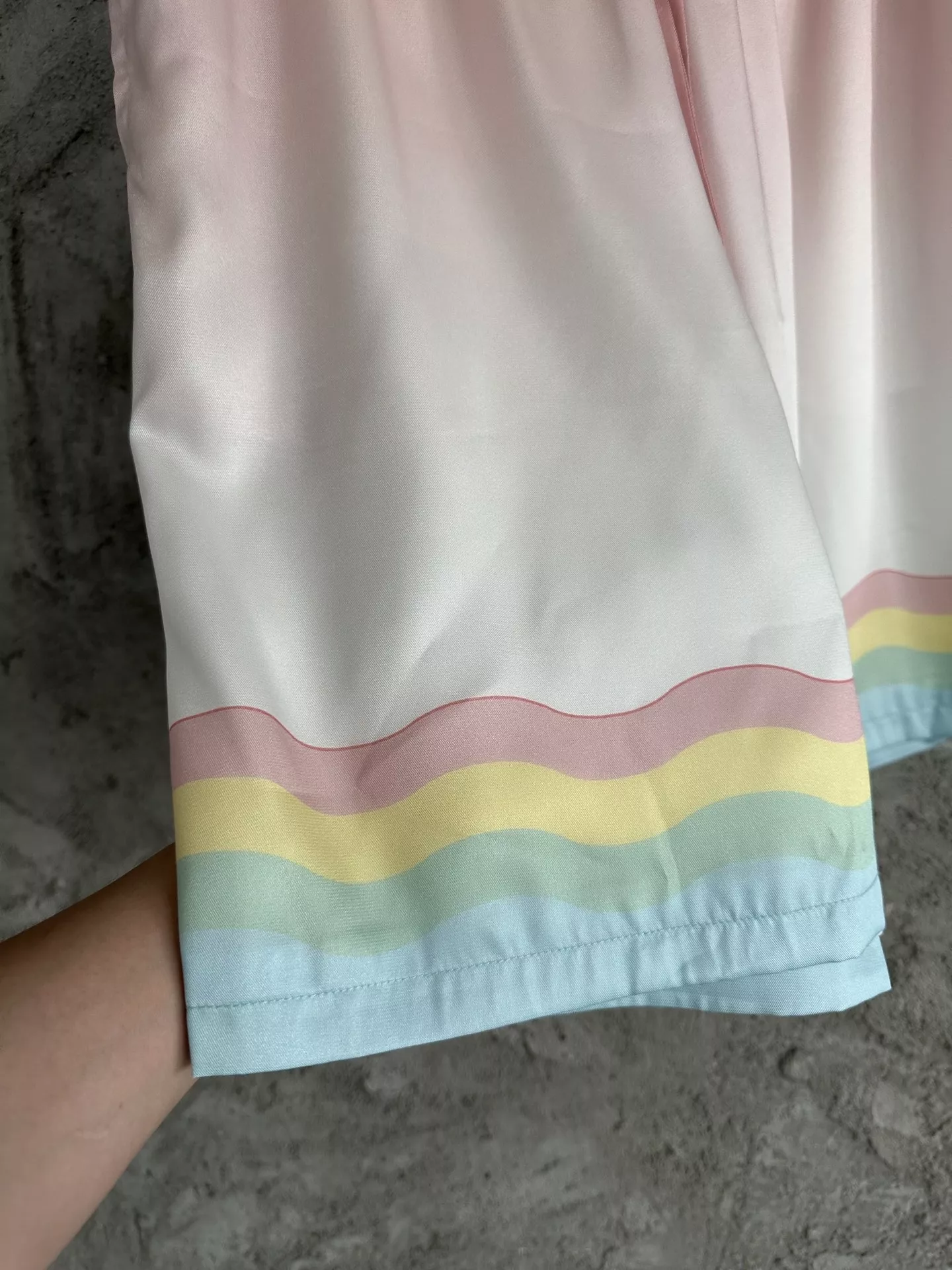 카사블랑카 무희 그래픽 실크 쇼츠 상세 이미지 3