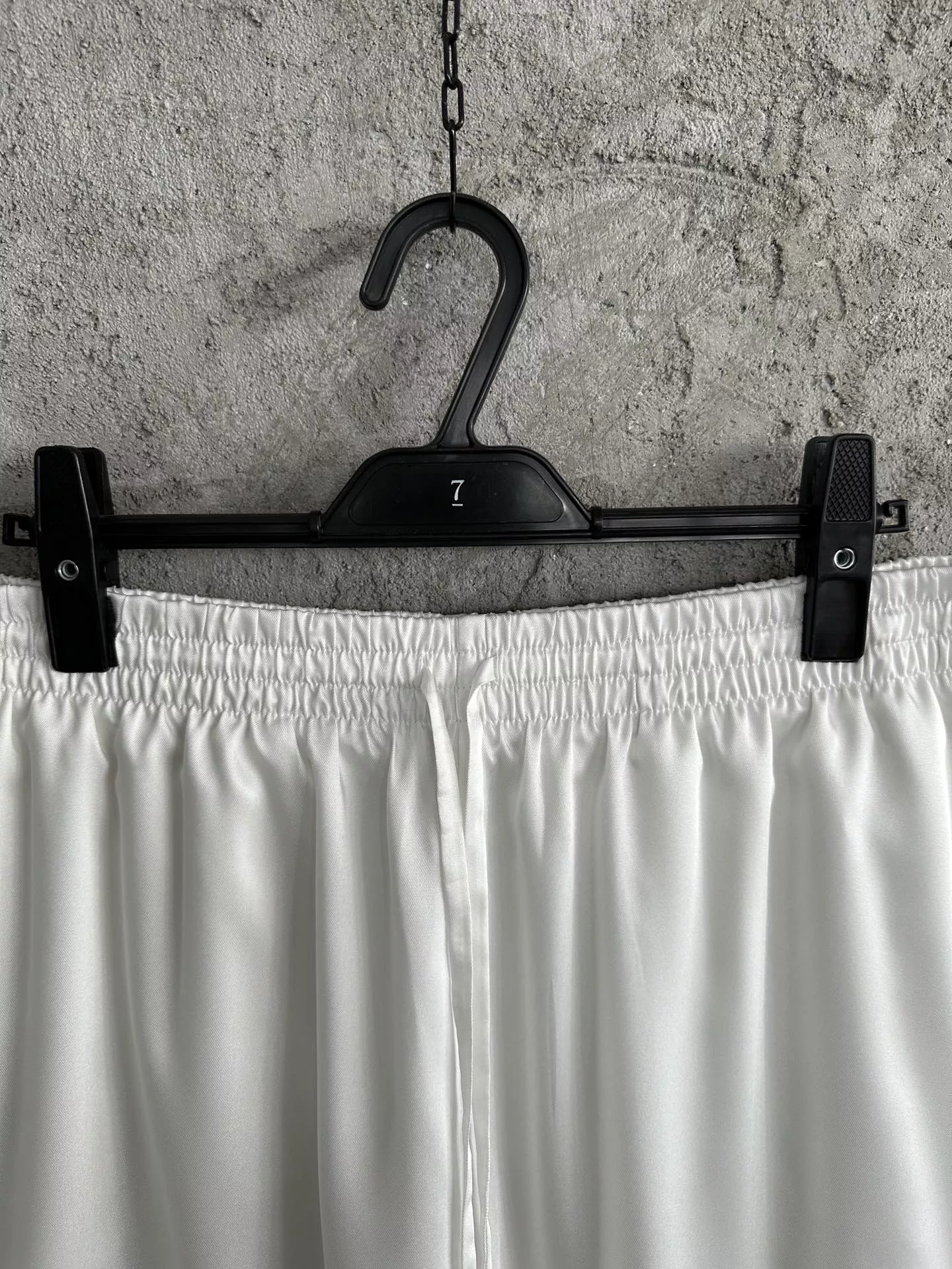 카사블랑카 컬러 박스 그래픽 실크 쇼츠 상세 이미지 2