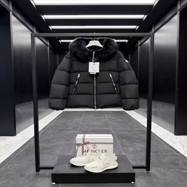 몽클레어 라이쉬퍼 후드 숏 다운 재킷