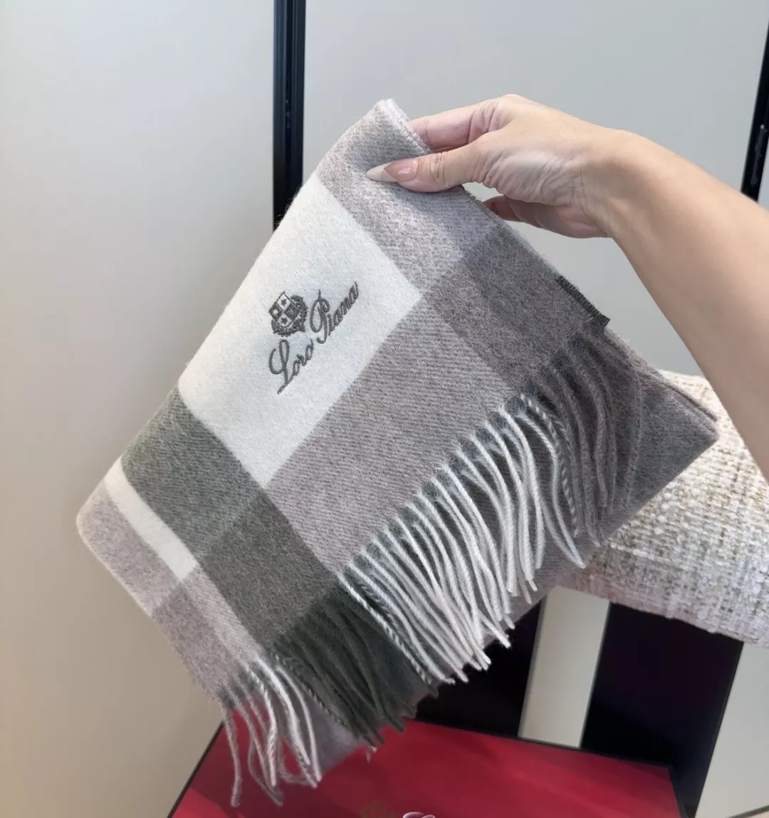 로로피아나 고급 체크 캐시미어 숄 상세 이미지 2