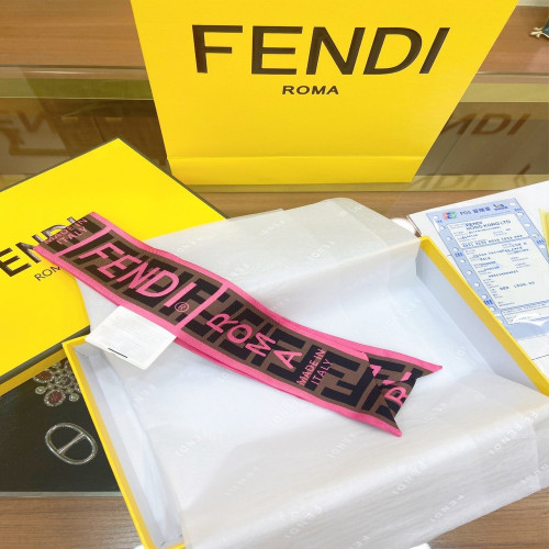 펜디 실크 리본 스카프