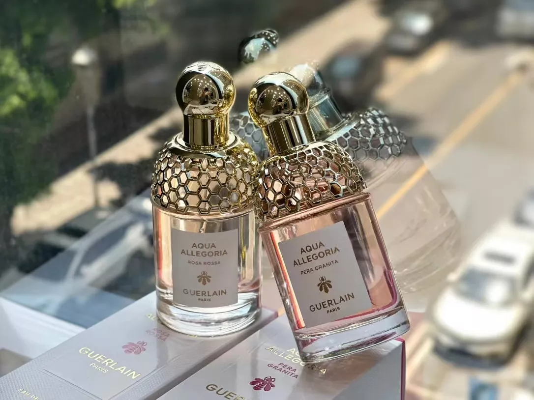 겔랑 아쿠아 알레고리아 로사 로사 페라 그라니타 오드뚜왈렛 75ml 상세 이미지 2