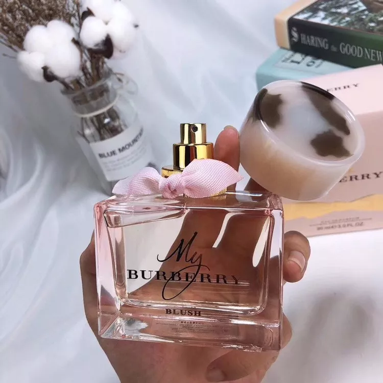 버버리 마이 버버리 블러쉬 여성 향수 90ml 상세 이미지 3