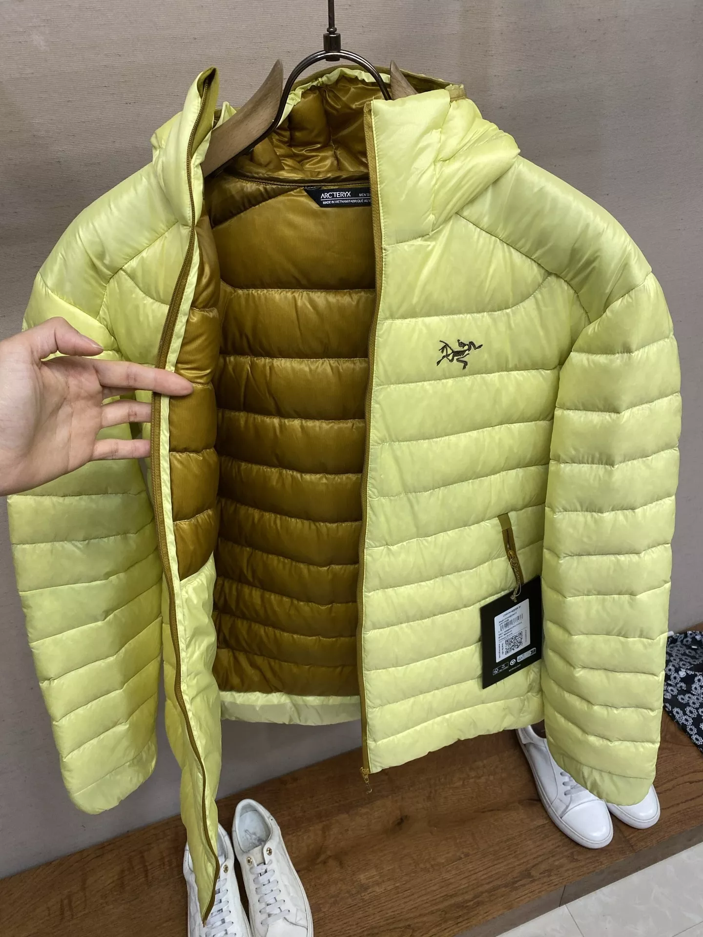 아크테릭스 세륨 경량 후드 다운 재킷 상세 이미지 9