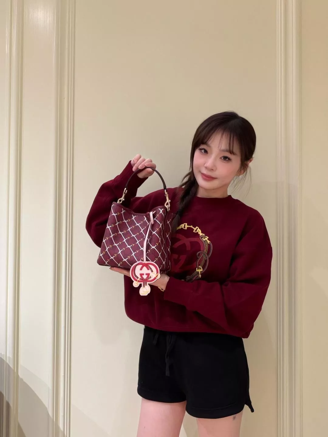 구찌 말띠 한정 버건디 GG 체인 프린트 맨투맨 상세 이미지 15