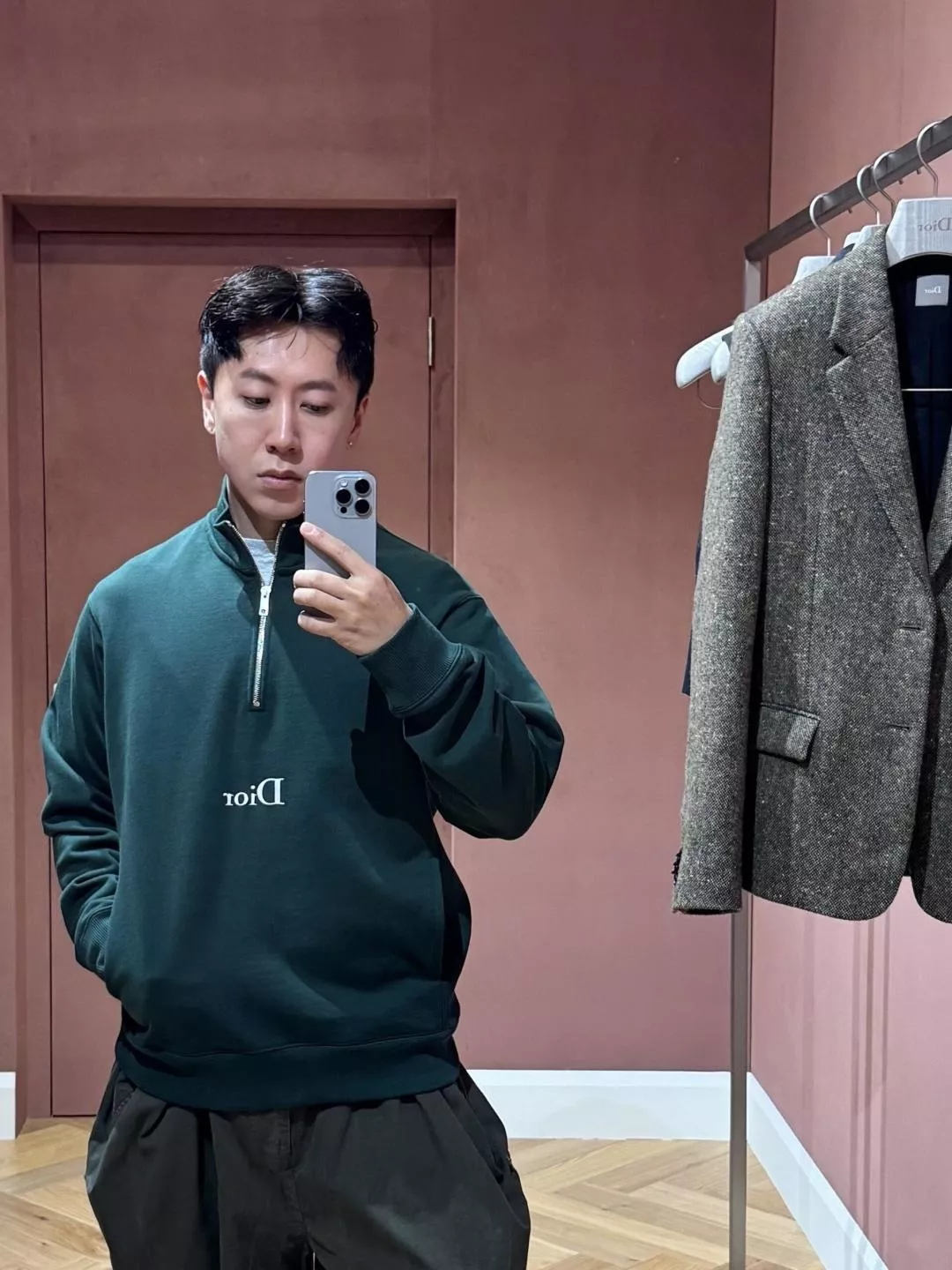 디올 로고 자수 하프집업 하이넥 스웨트셔츠 상세 이미지 11