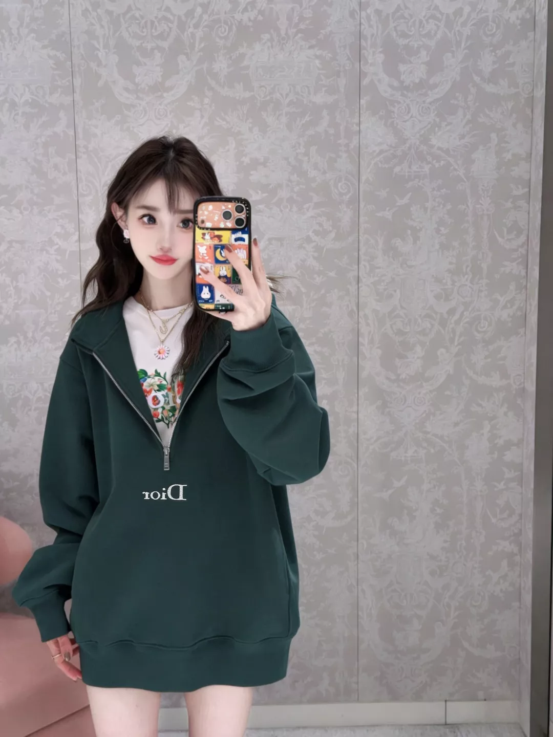 디올 로고 자수 하프집업 하이넥 스웨트셔츠 상세 이미지 16