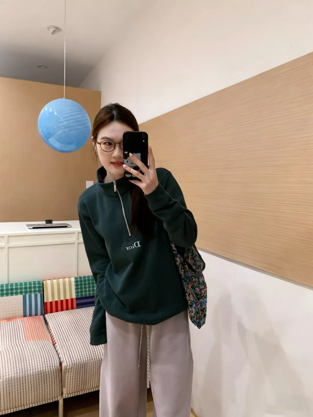 디올 로고 자수 하프집업 하이넥 스웨트셔츠 상세 이미지 13