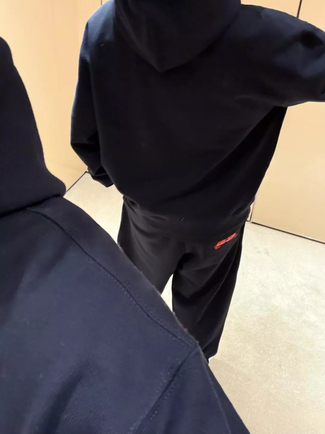 버버리 마술骑士 로고 자수 후드 상세 이미지 32