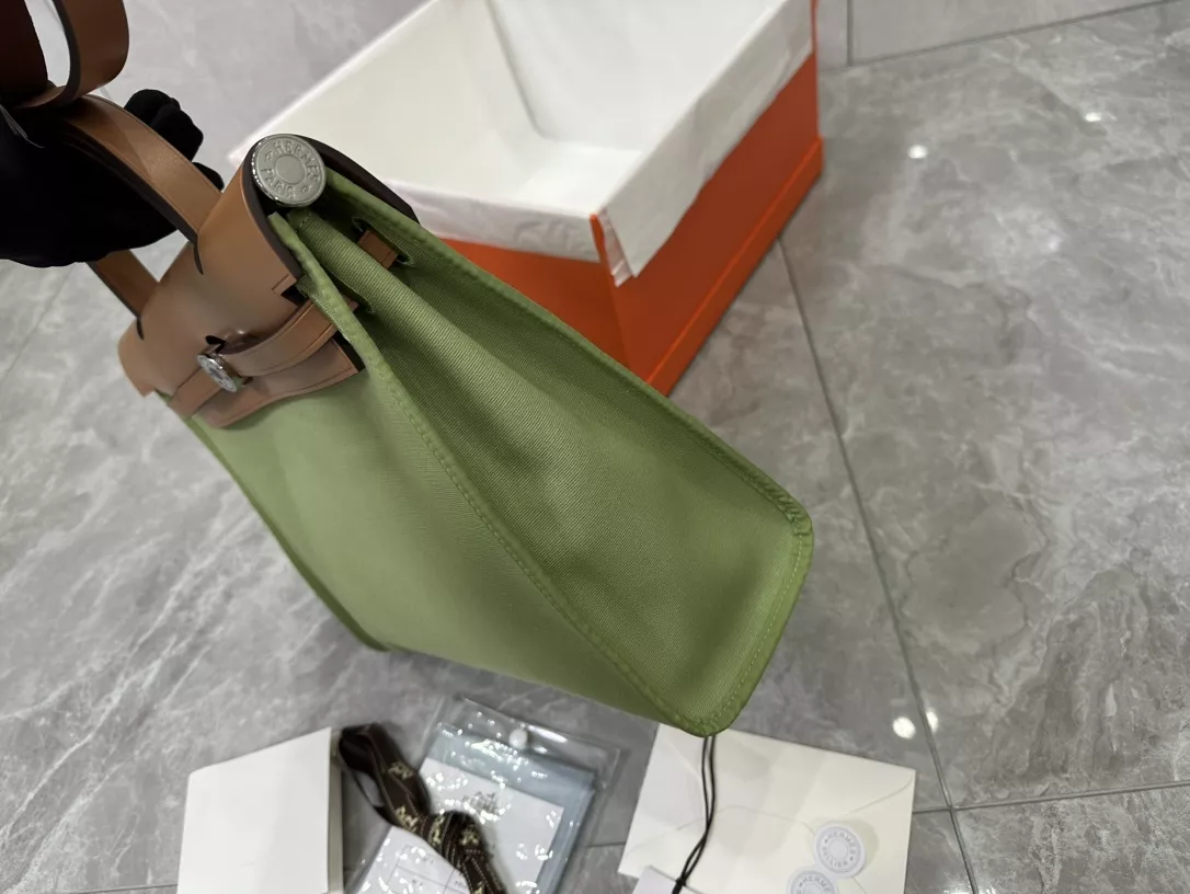 에르메스 에르백 PM 캔버스 레더 토트백 상세 이미지 2