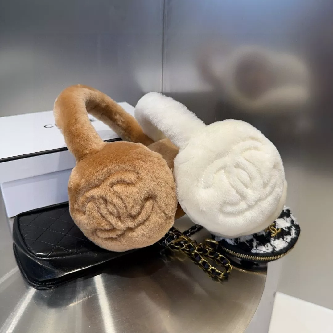 샤넬 로고 자수 퍼 귀마개 상세 이미지 6