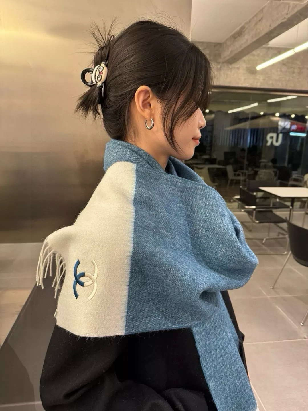 샤넬 CC로고 배색 캐시미어 머플러 상세 이미지 2