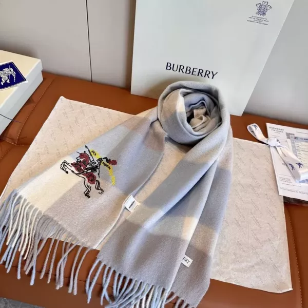 버버리 승마 자수 램스울 머플러