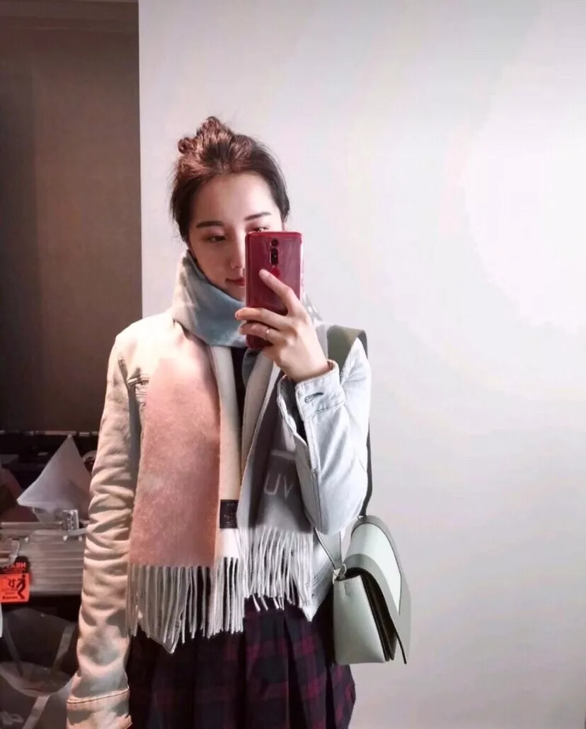 루이비통 모노그램 그라데이션 캐시미어 숄 상세 이미지 12