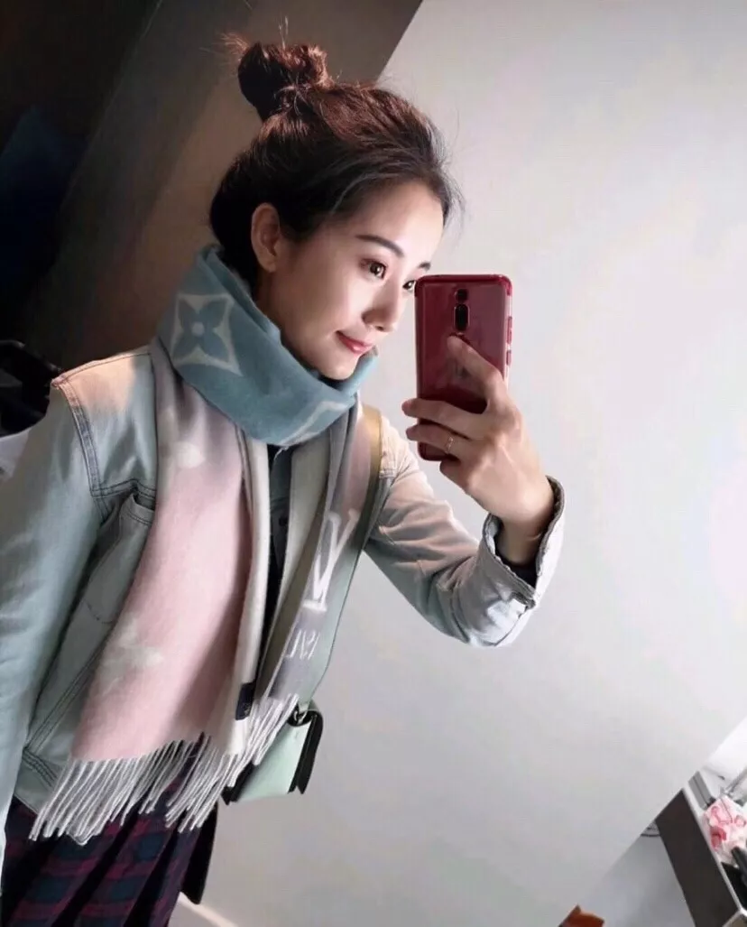 루이비통 모노그램 그라데이션 캐시미어 숄 상세 이미지 15