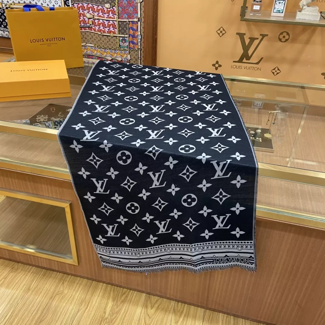 루이비통 모노그램 자카드 스톨 상세 이미지 9