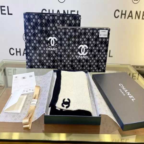 샤넬 로고 니트 숄더 랩