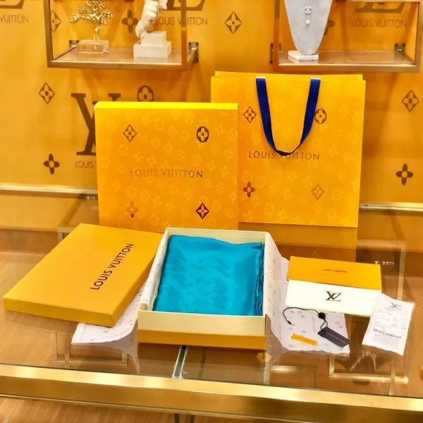 루이비통 모노그램 자카드 실크 숄