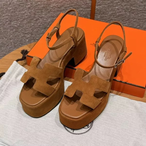에르메스 잼 30 스웨이드 스트랩 샌들
