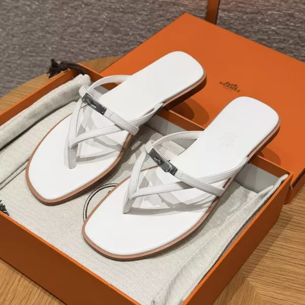 에르메스 미스 스트랩 샌들