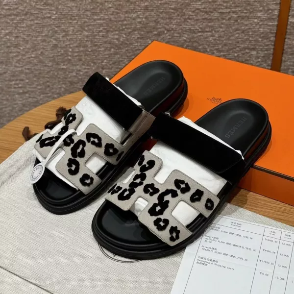 에르메스 쉬프레 샌들