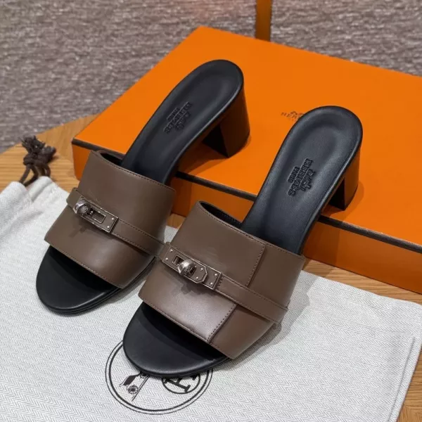 에르메스 켈리 버클 레더 슬리퍼 힐
