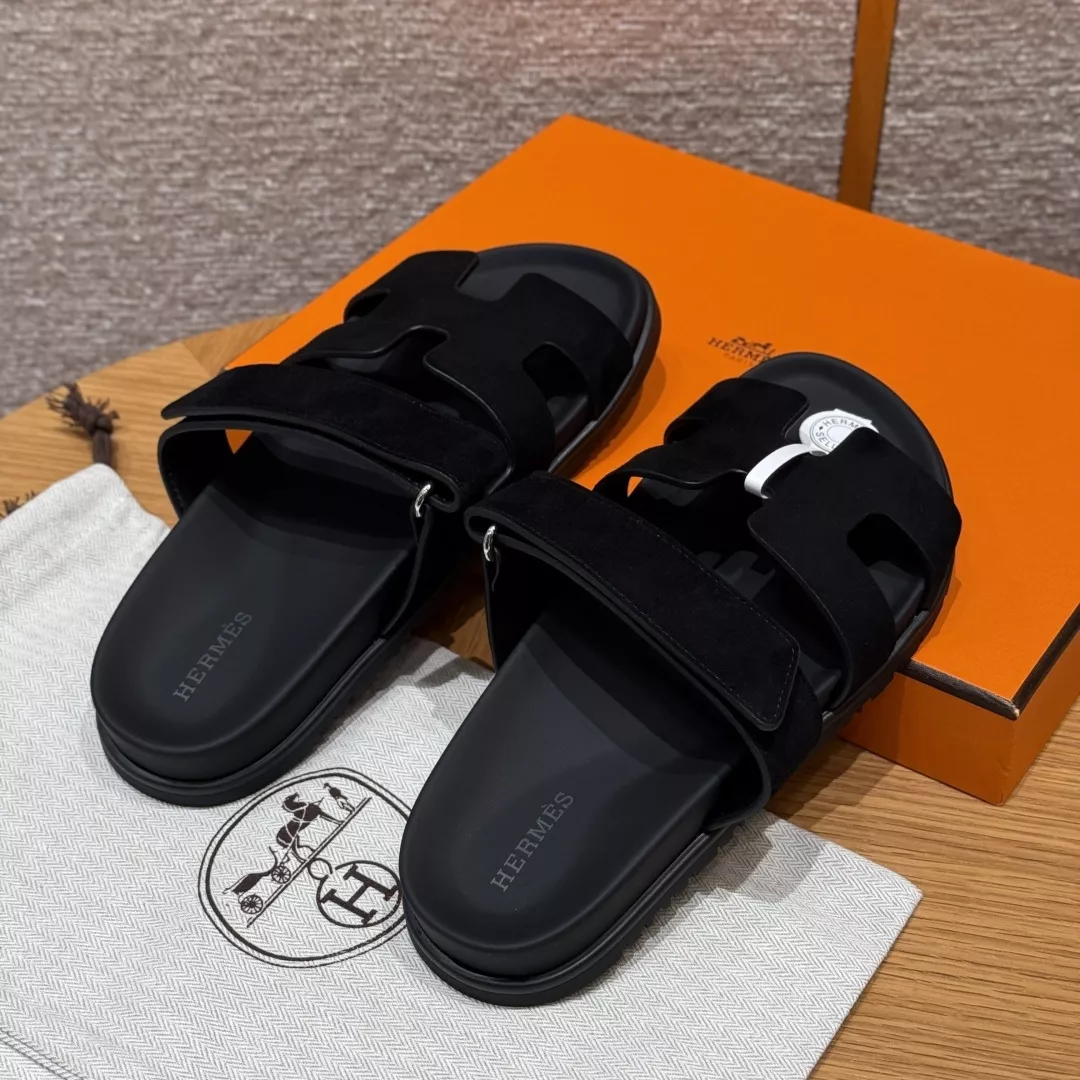 에르메스 쉬프레 샌들 스웨이드 블랙 상세 이미지 4