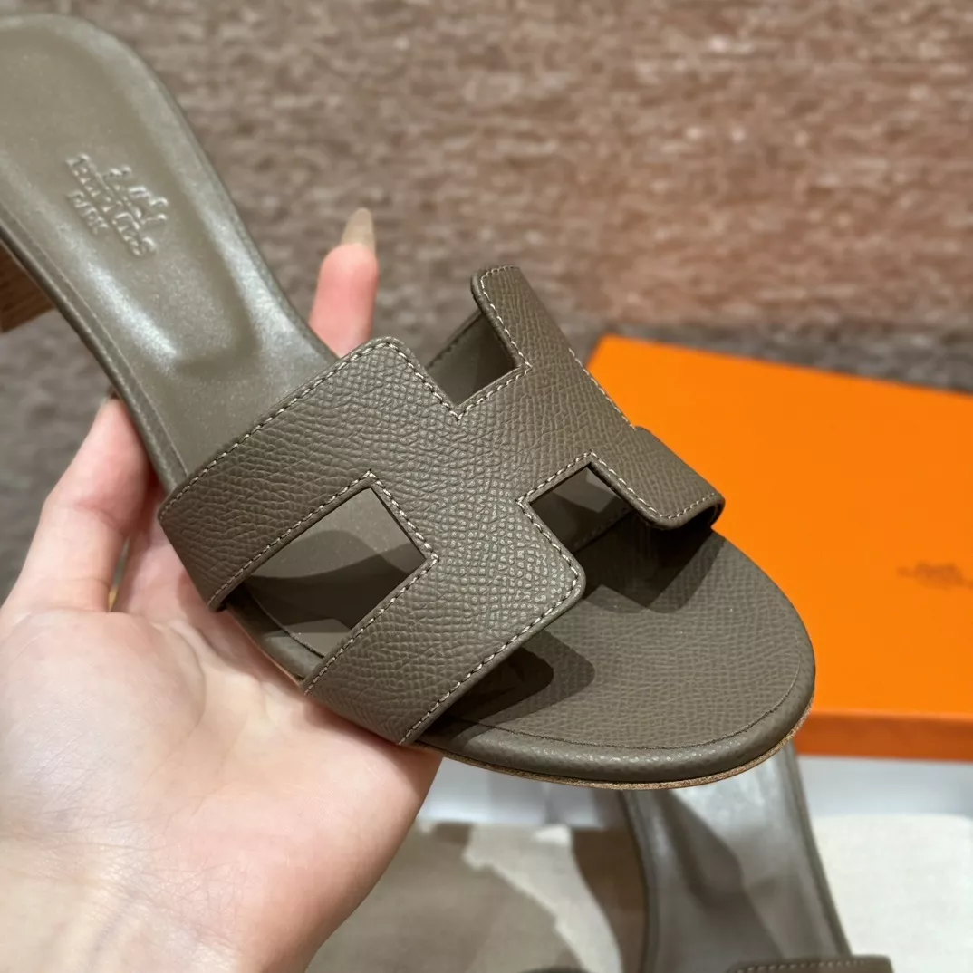 에르메스 오아시스 H 컷아웃 하이힐 샌들 상세 이미지 11
