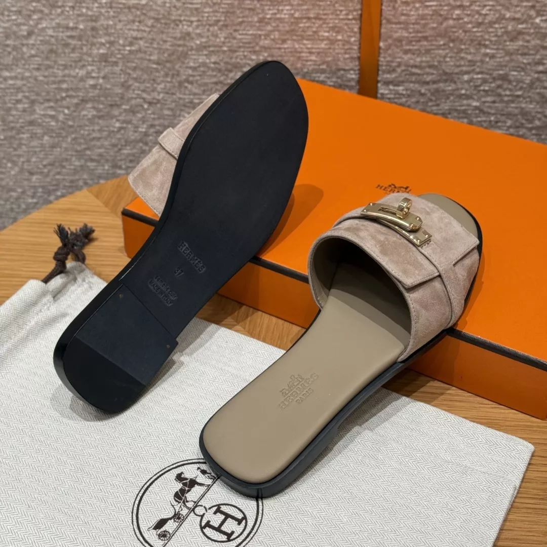 에르메스 켈리 버클 스트랩 슬리퍼 샌드 상세 이미지 6