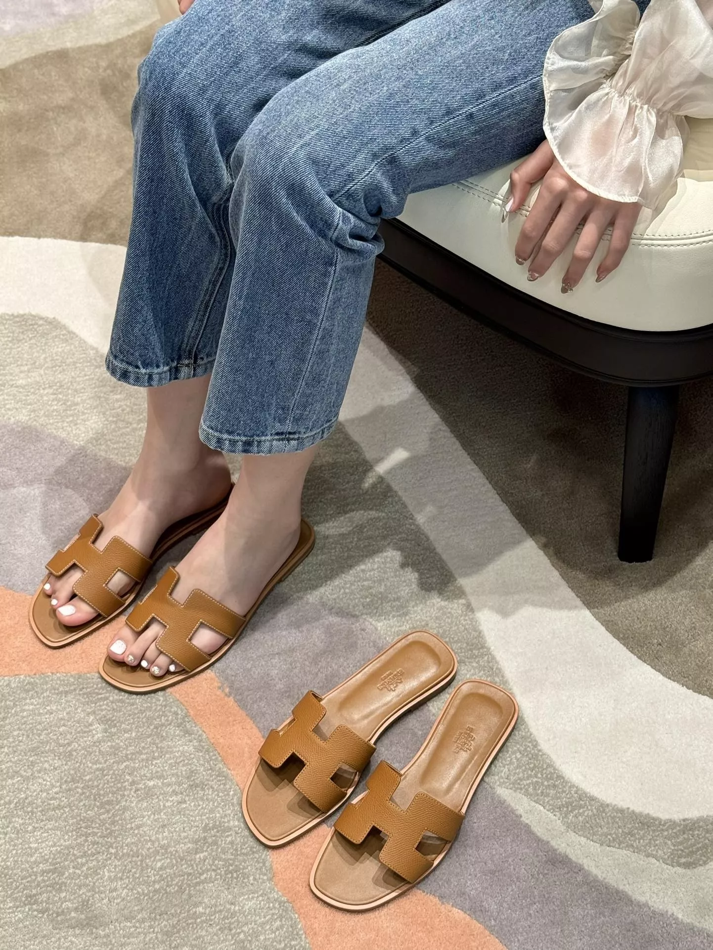 에르메스 오란 H 컷아웃 슬리퍼 상세 이미지 21