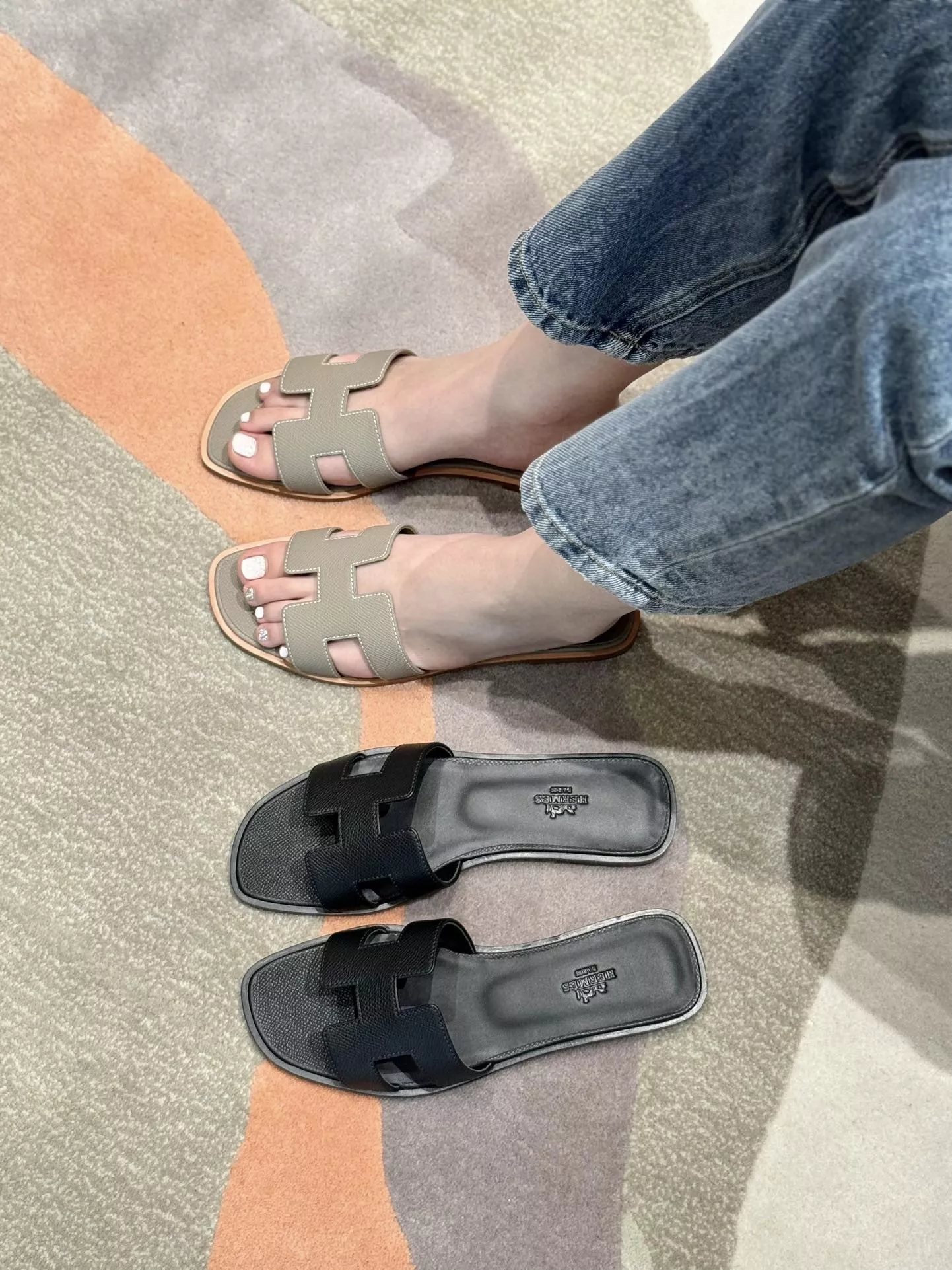 에르메스 오란 H 컷아웃 슬리퍼 상세 이미지 22