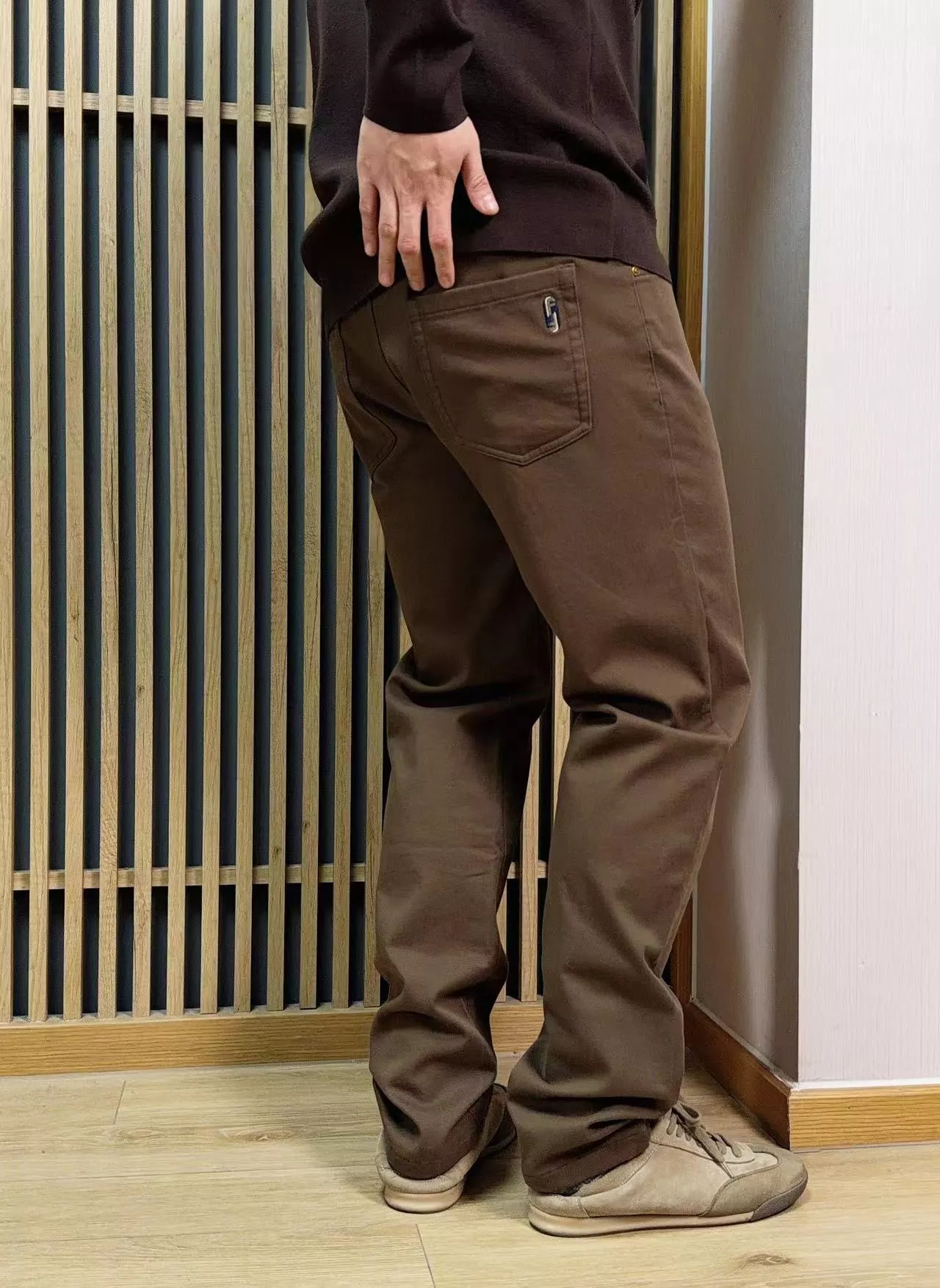 펜디 후면 포켓 레터링 자수 팬츠 상세 이미지 20
