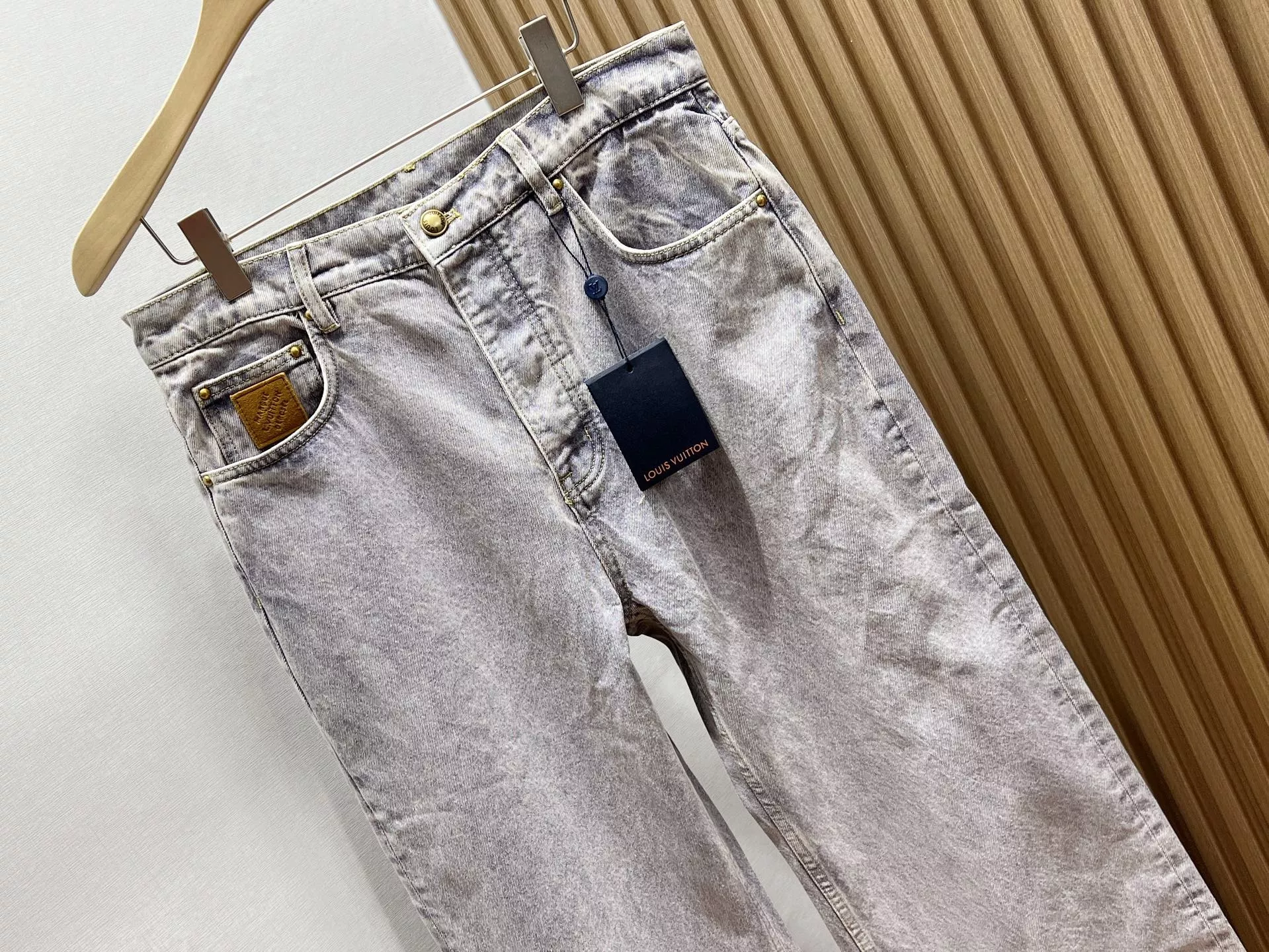 루이비통 심플 루즈핏 스트레이트 데님 팬츠 상세 이미지 6