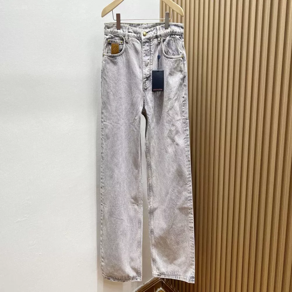 루이비통 심플 루즈핏 스트레이트 데님 팬츠