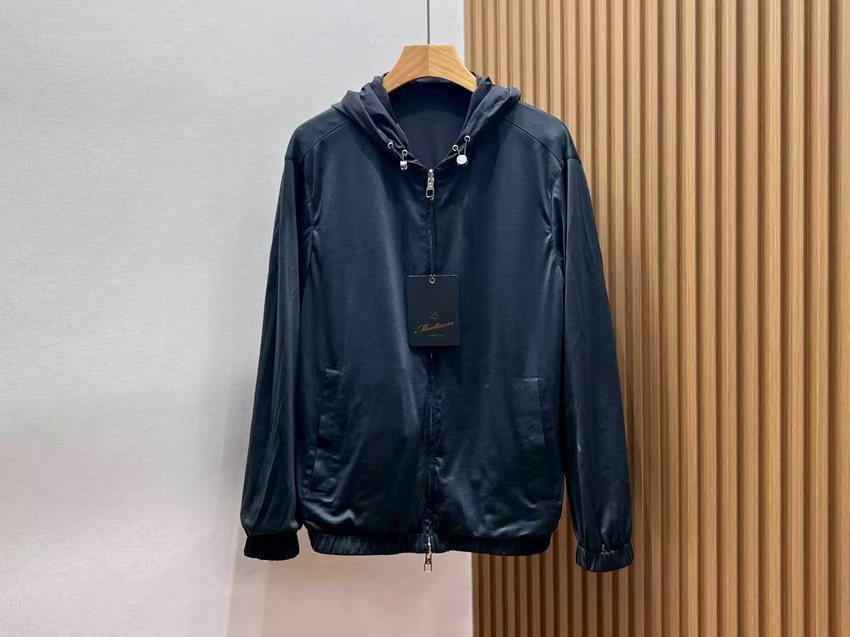 body_14165561fa7a8c6c.webp
