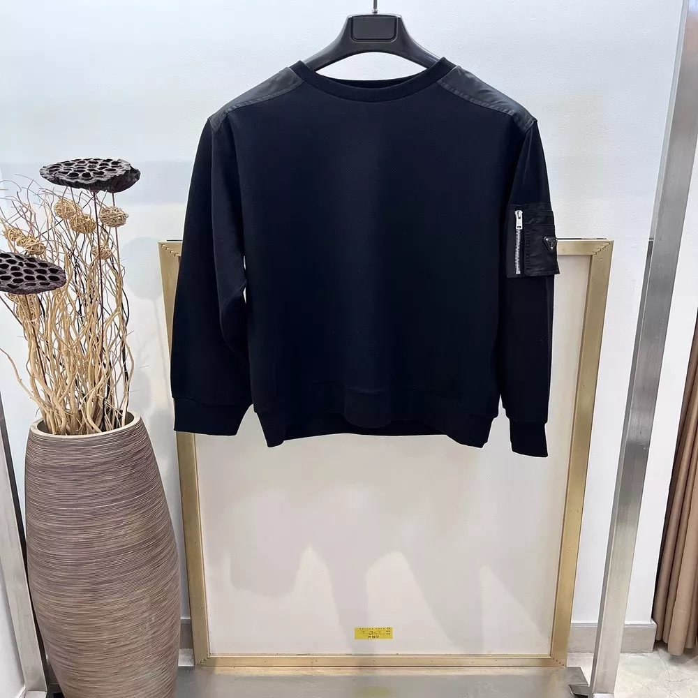 프라다 코튼 플리스 리사이클 나일론 패치 오버핏 스웨트셔츠