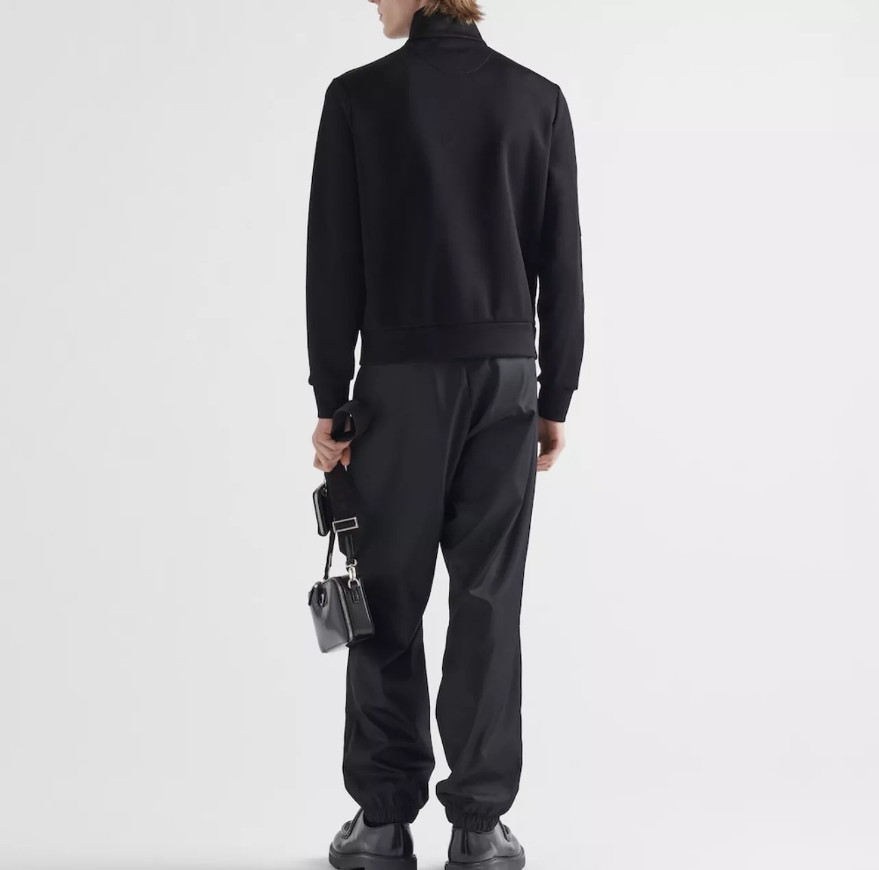 body_18b7c44deda94127.webp