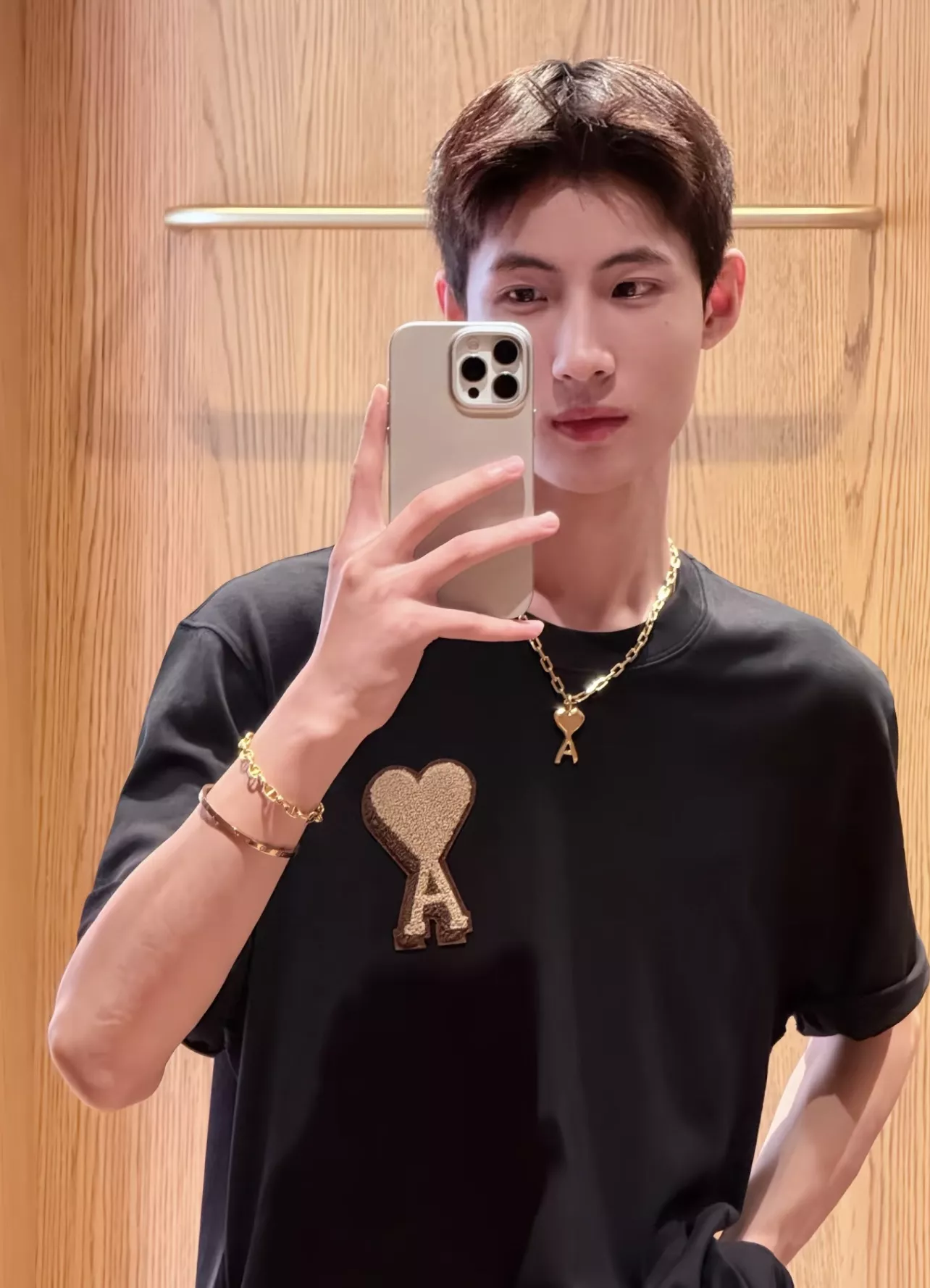 아미 하트 로고 타월 자수 코튼 루즈핏 반소매 티셔츠 상세 이미지 11