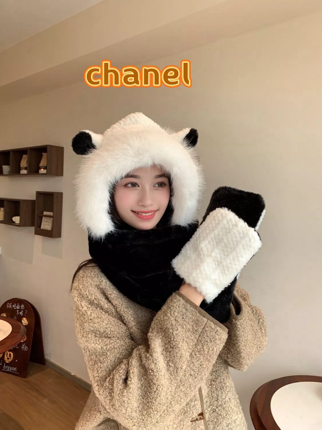 샤넬 체인 로고 퍼 후드 스카프 세트 상세 이미지 2