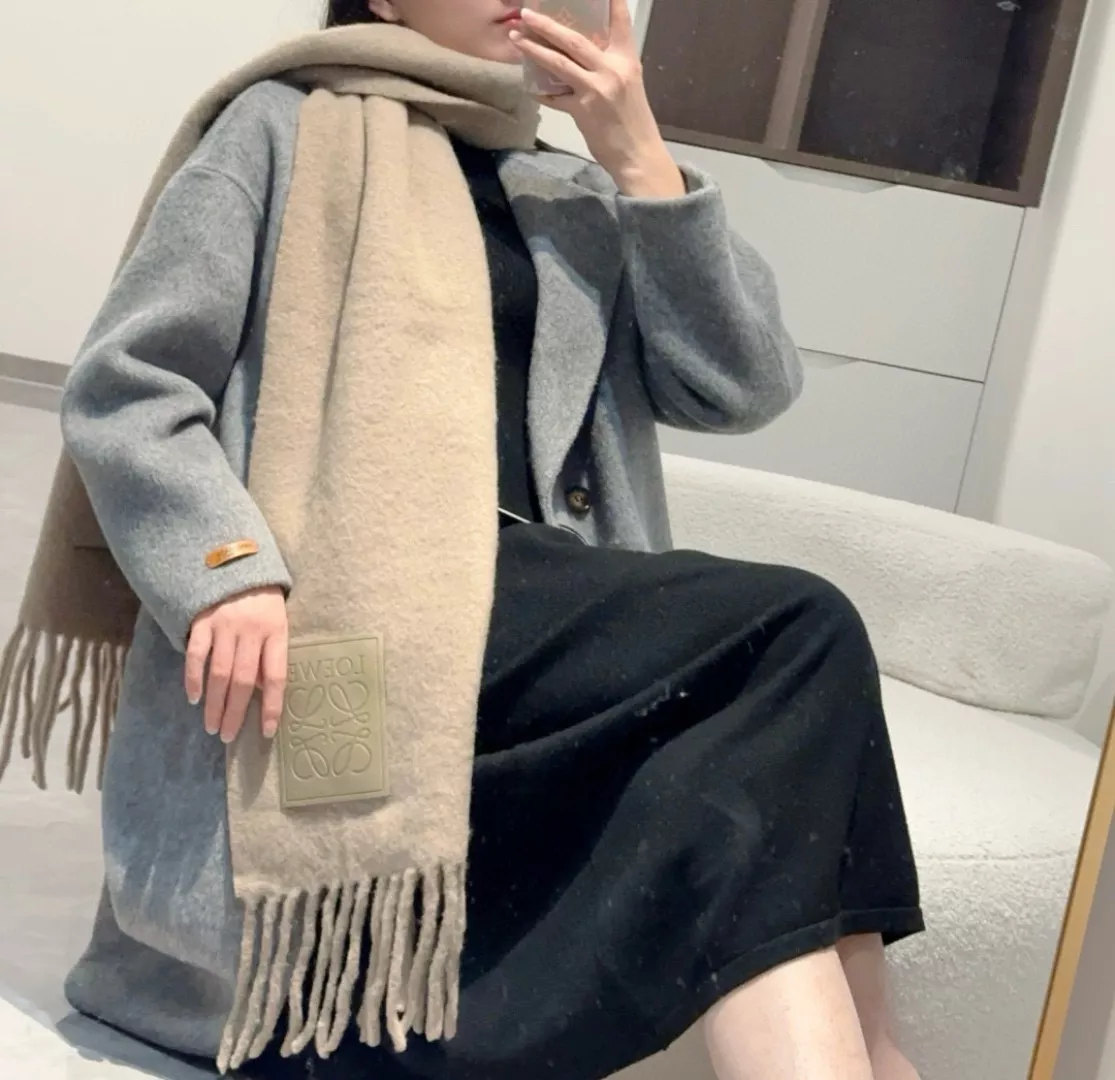 로에베 컬러블록 모헤어 스카프 상세 이미지 1