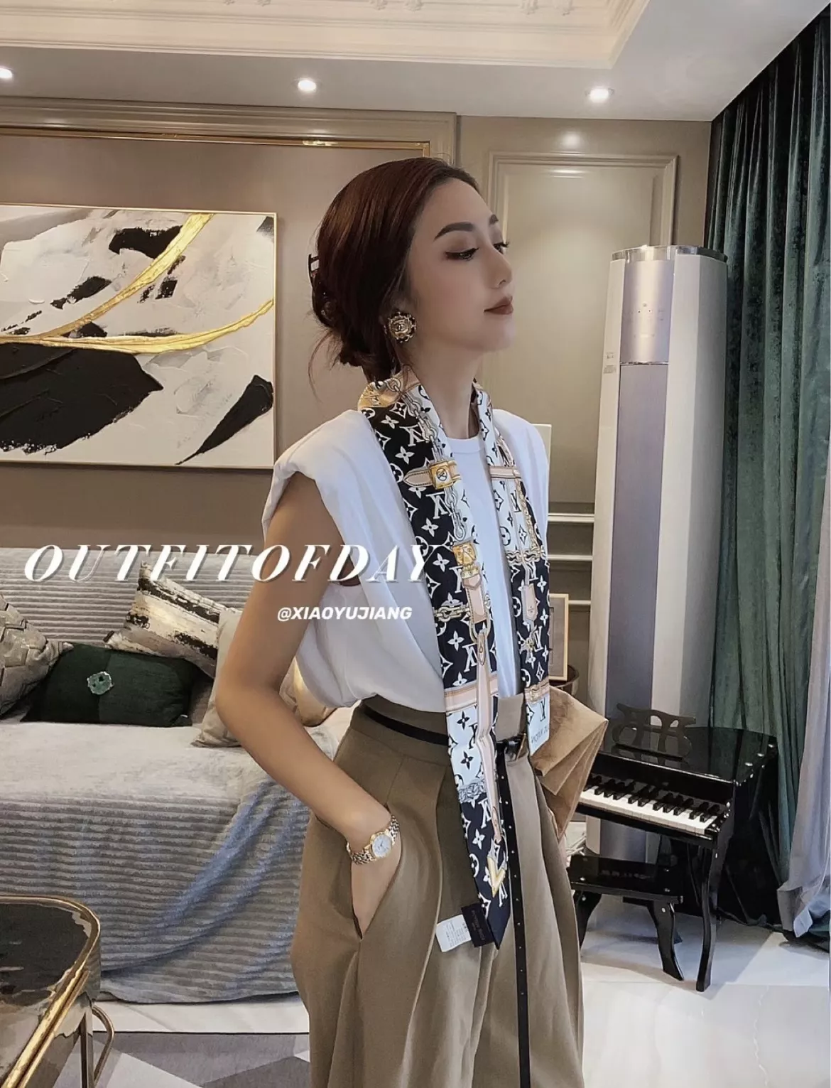 루이비통 모노그램 실크 리본 스트랩 스타일 상세 이미지 36