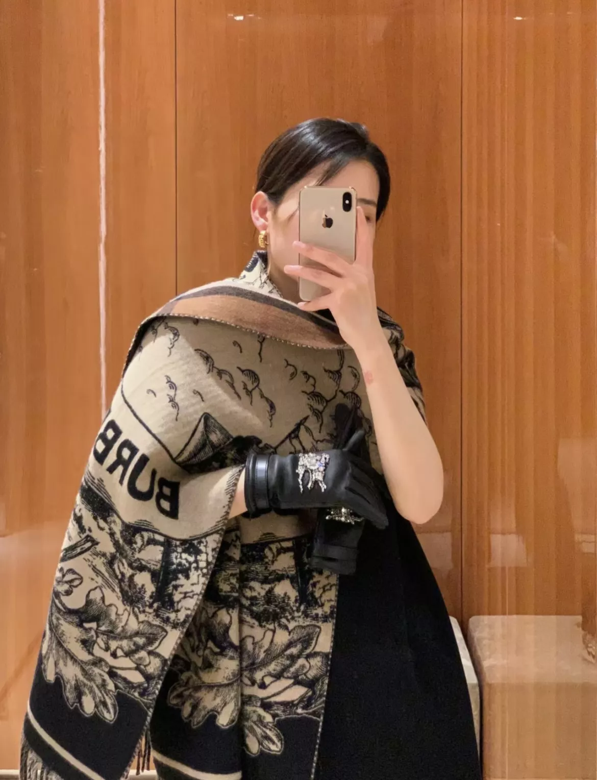 버버리 양면 전투마 캐시미어 랩 상세 이미지 19
