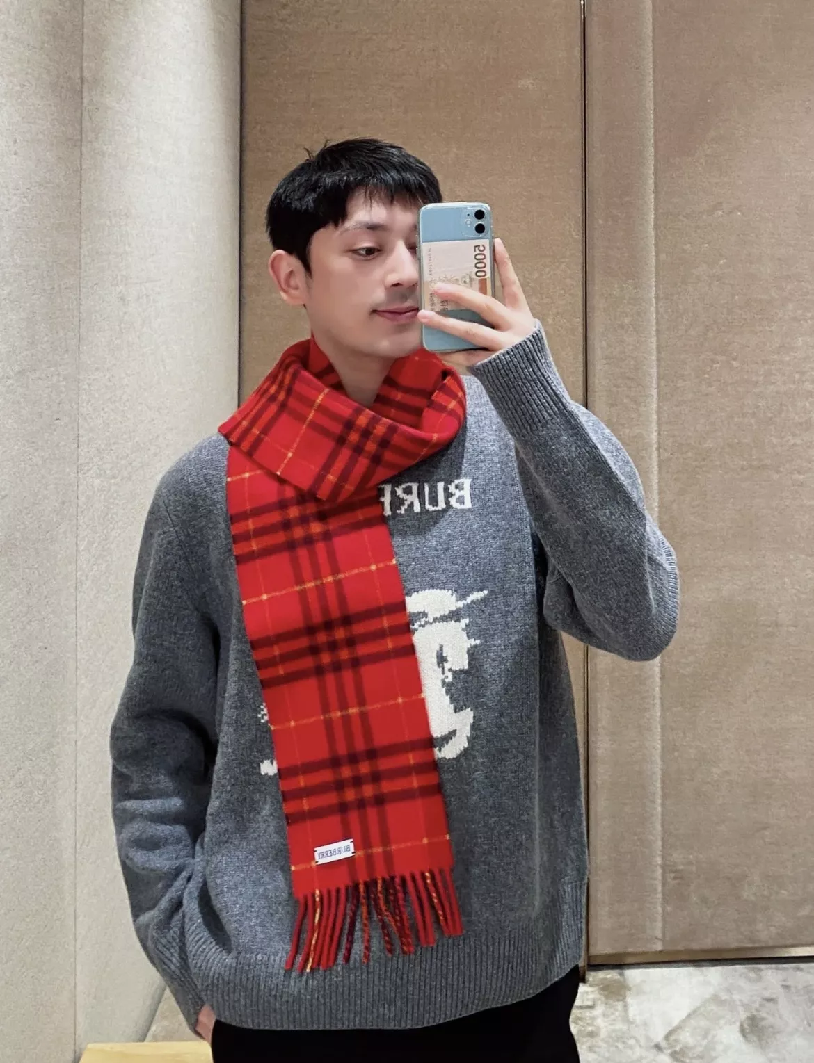 버버리 레드 체크 슬림 캐시미어 스카프 상세 이미지 21