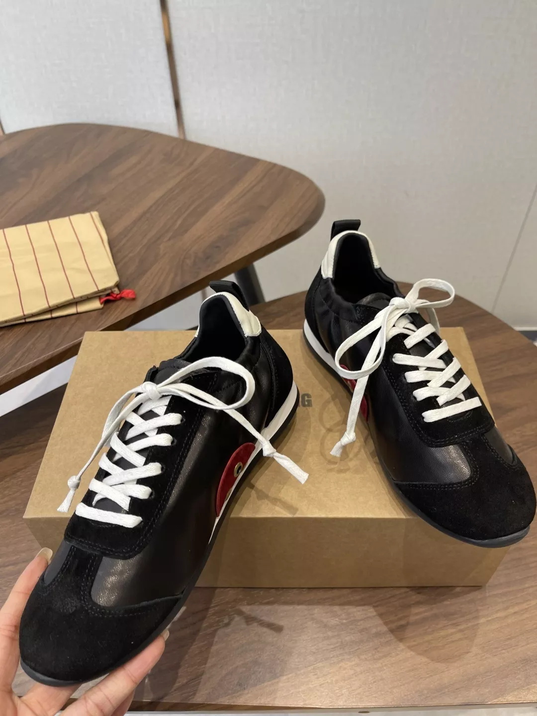 body_6cf8fbdd66a93fe5.webp