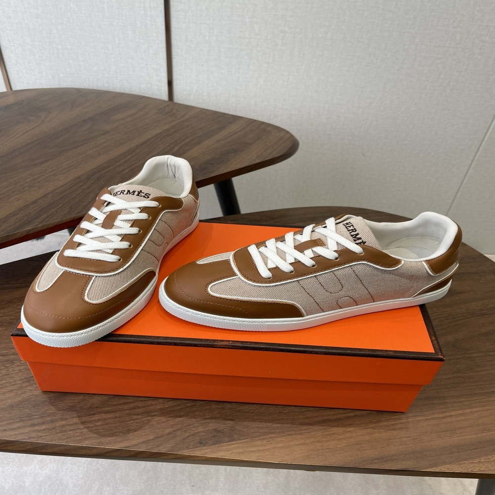 에르메스 H 로고 레이스업 스니커즈