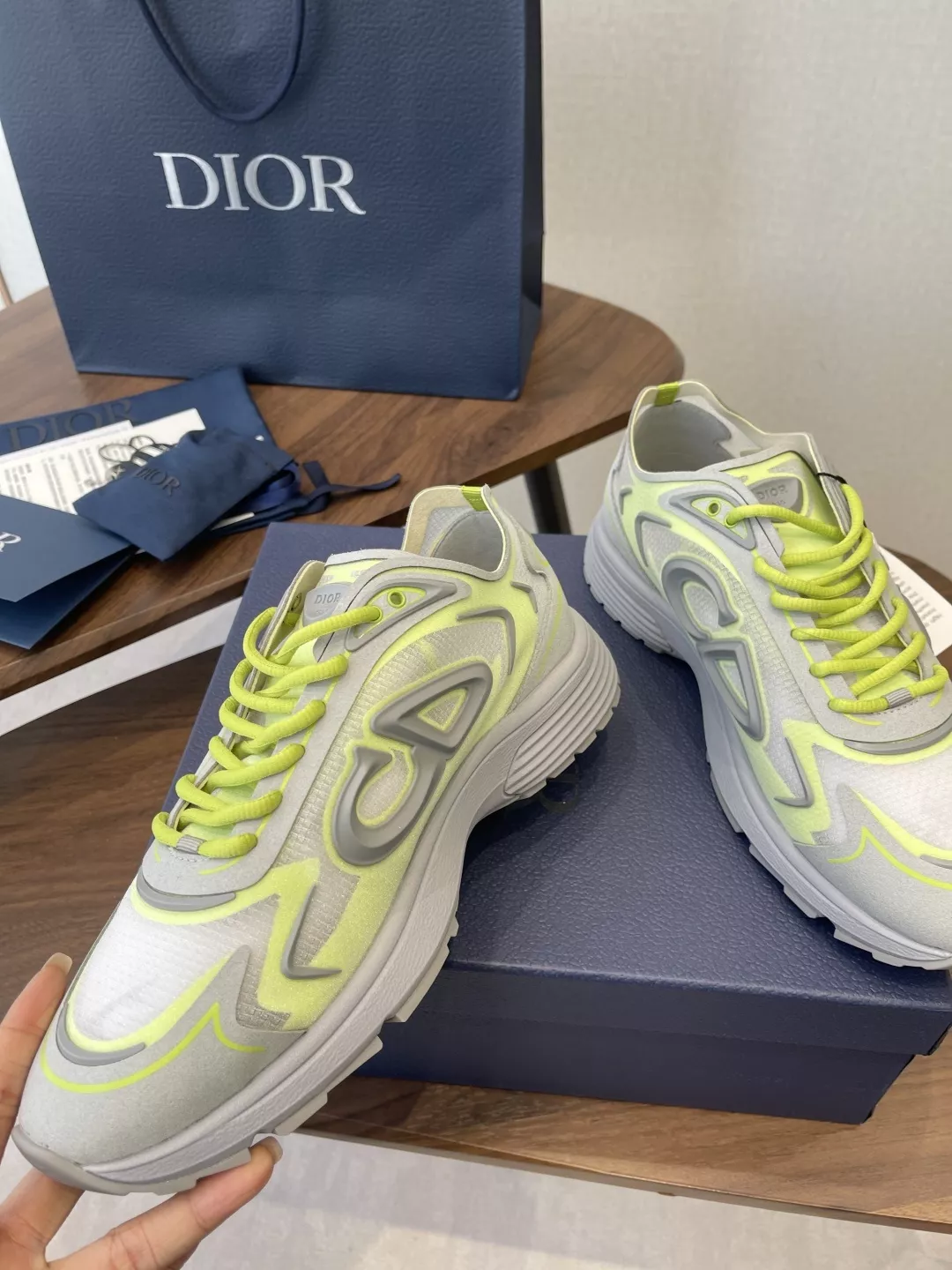 디올 B30 카운트다운 니트 로우탑 스니커즈 상세 이미지 5