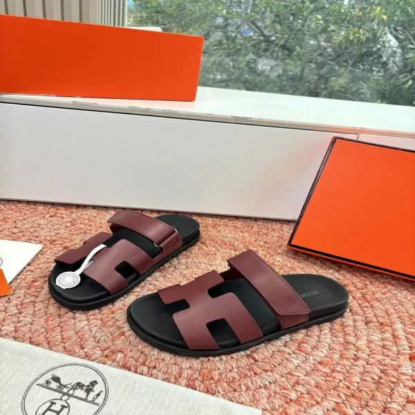 에르메스 H 버클 가죽 슬라이드 샌들
