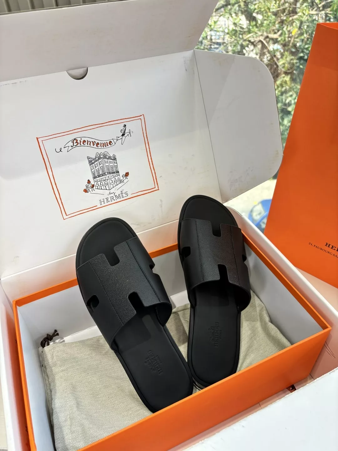 에르메스 남성 H 버클 레더 슬리퍼 상세 이미지 2