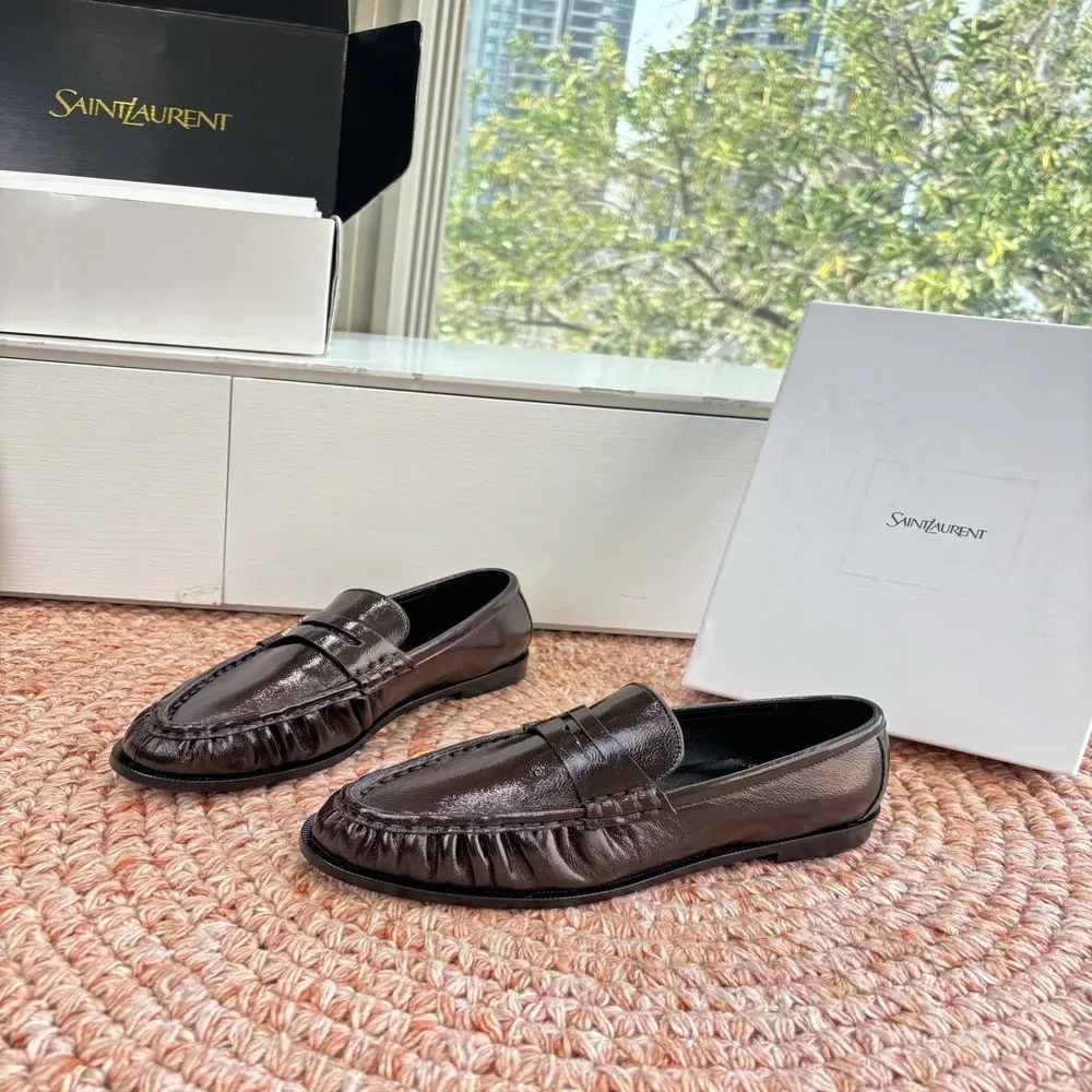 입생로랑 YSL 커플 로고 로퍼 뮬