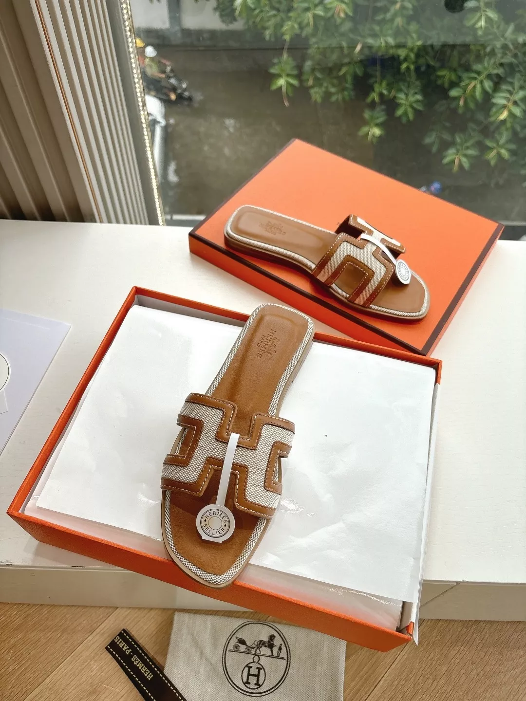 에르메스 켈리 락 메탈 버클 레더 슬리퍼 상세 이미지 2